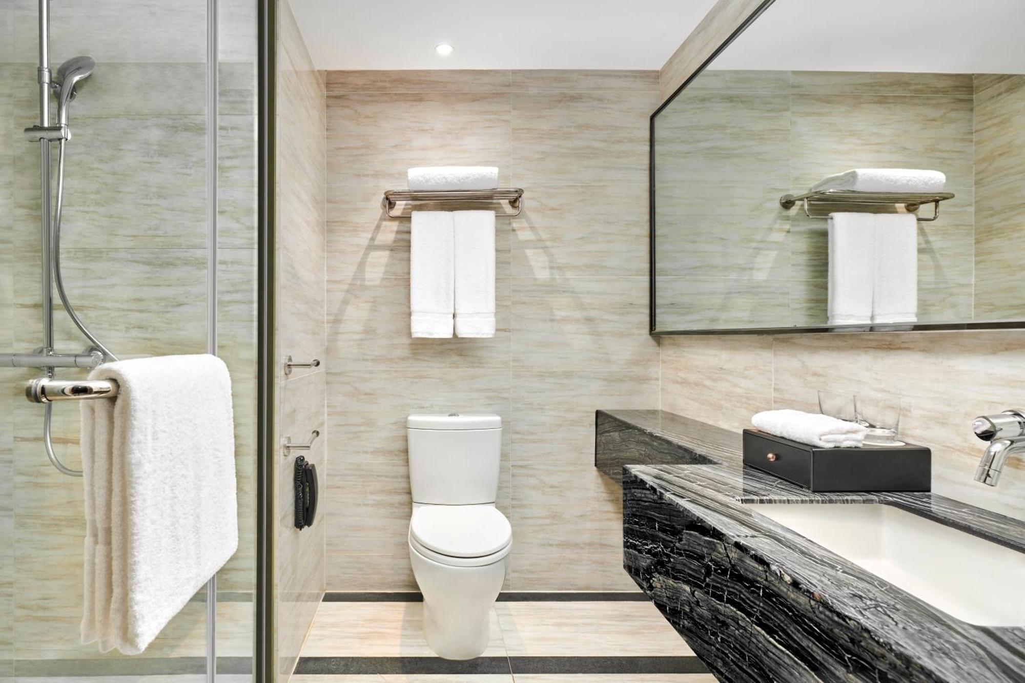 Hilton Garden Inn Wuhan Hankou Buitenkant foto